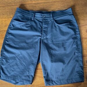 Men's Grey UA Shorts
